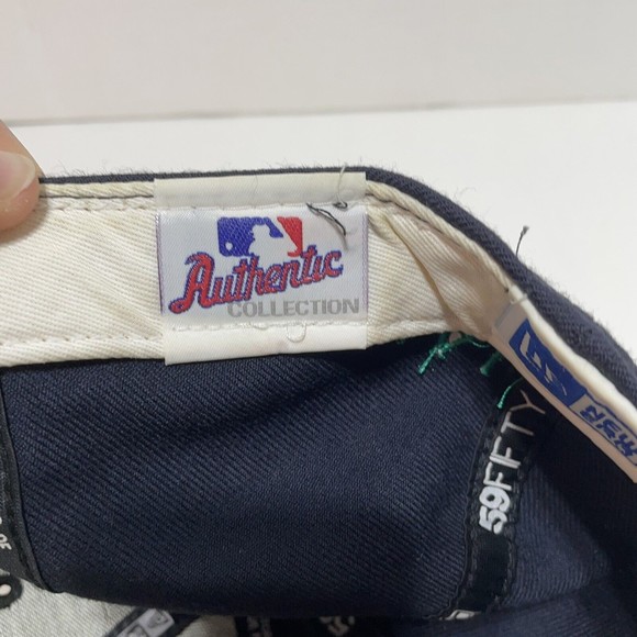 Vintage Seattle Mariners New Era Hat, Fitted 7 5/8, Dark Blue Cap, Logo, Maleko - Picture 7 of 11